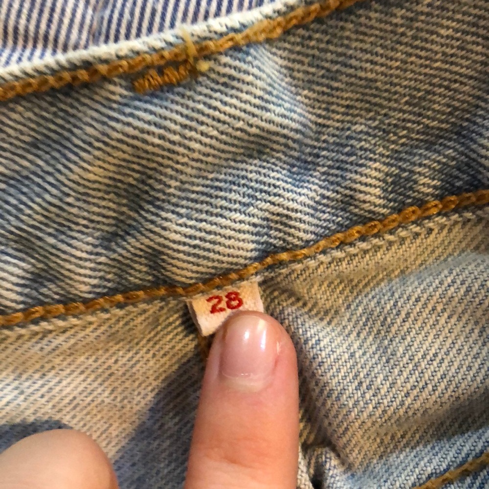 Levi’s The Every Day Jean Skirt - Picture 4 of 5